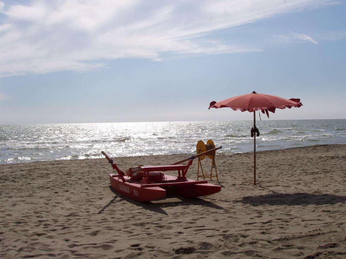פרג'נה Fregene Summer Beach מראה חיצוני תמונה
